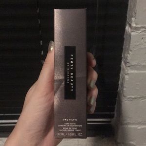 Fenty foundation #420